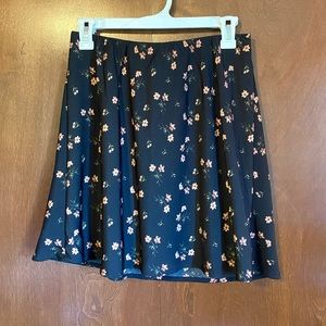 Black floral Hollister mini skirt